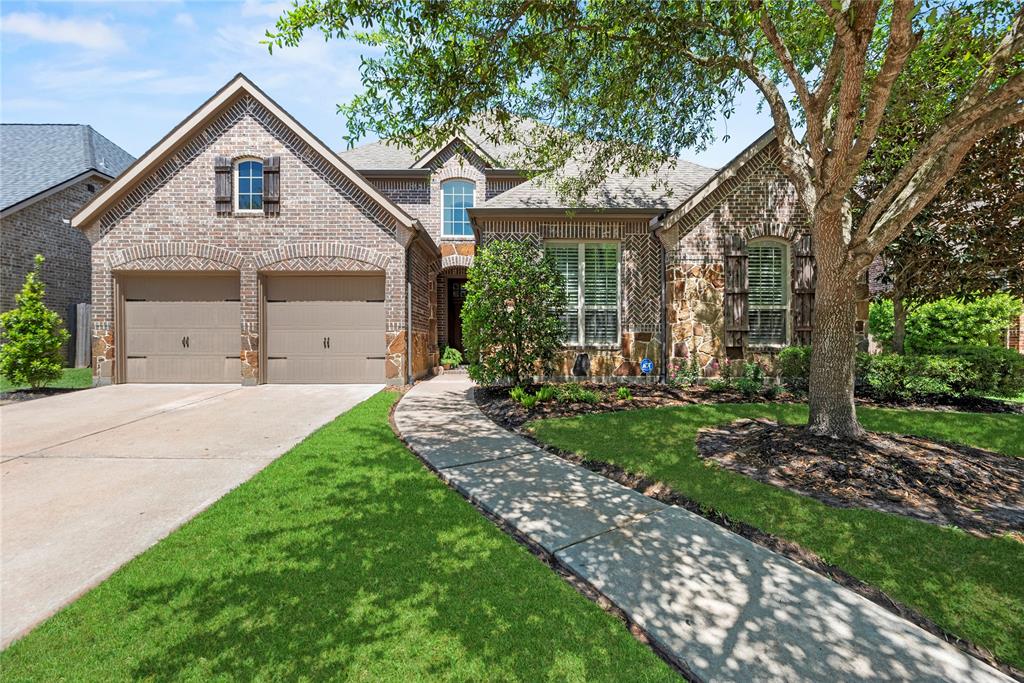 15019 Turquoise Mist Drive, Cypress, Texas image 1