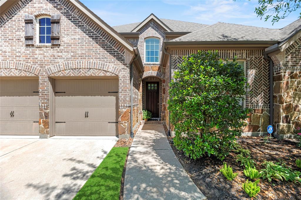 15019 Turquoise Mist Drive, Cypress, Texas image 2