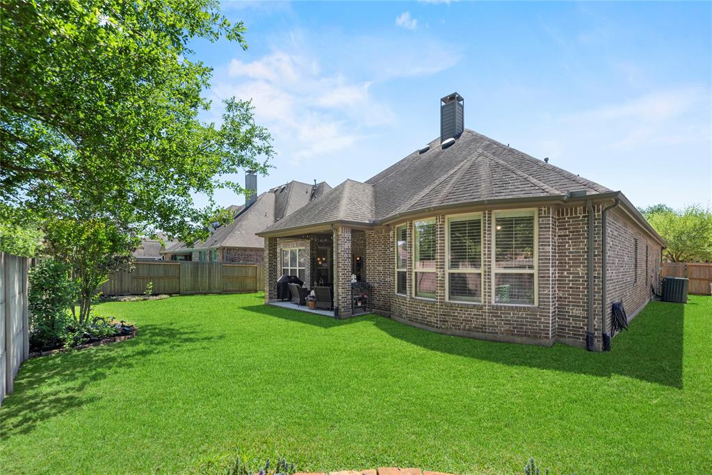 15019 Turquoise Mist Drive, Cypress, Texas image 26