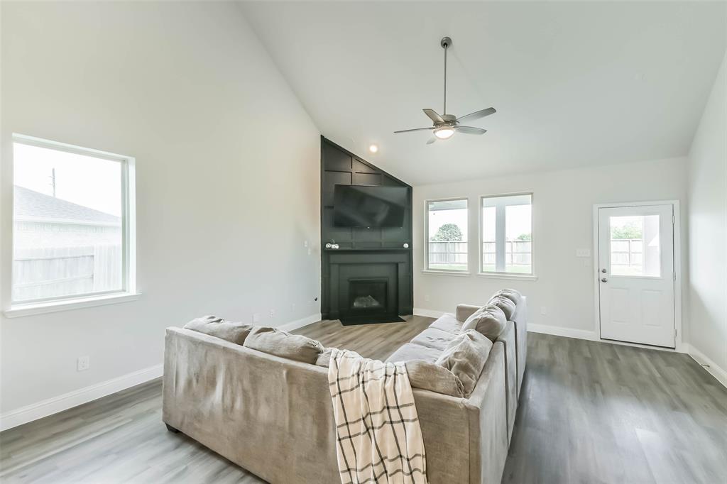 20002 Roan Ardennes Lane, Tomball, Texas image 16