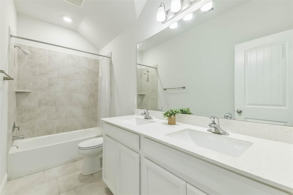20002 Roan Ardennes Lane, Tomball, Texas image 29