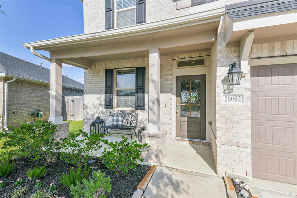 20002 Roan Ardennes Lane, Tomball, Texas image 3