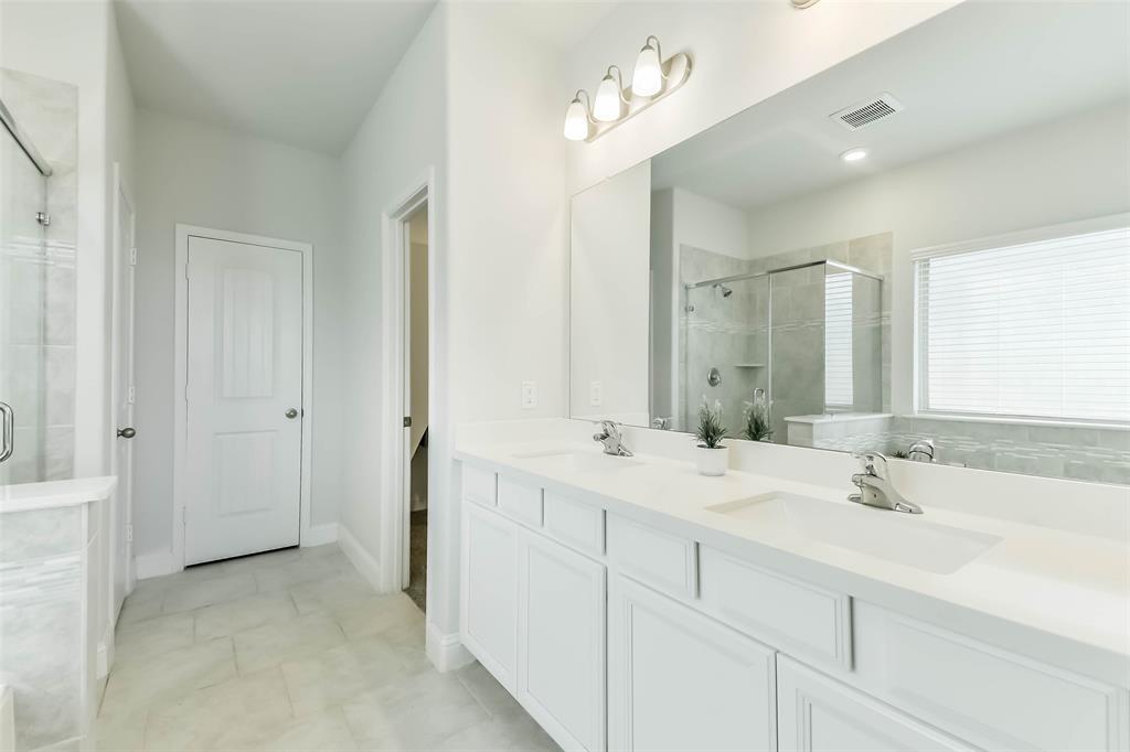 20002 Roan Ardennes Lane, Tomball, Texas image 21
