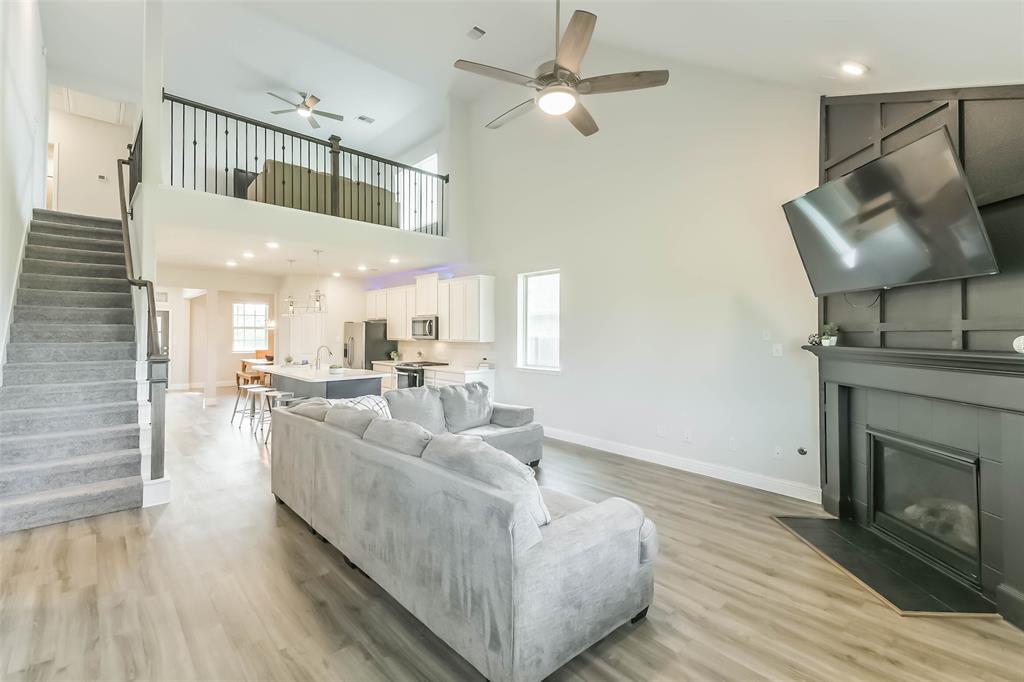 20002 Roan Ardennes Lane, Tomball, Texas image 17
