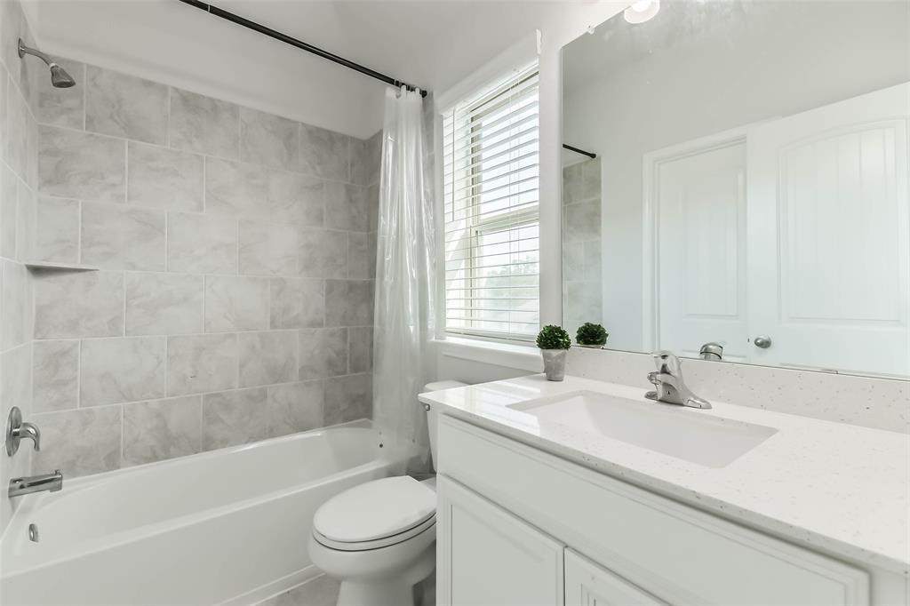 20002 Roan Ardennes Lane, Tomball, Texas image 34