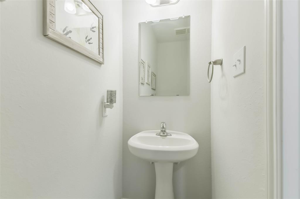 20002 Roan Ardennes Lane, Tomball, Texas image 37