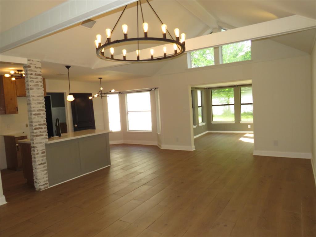 5107 Tashkent Drive, Friendswood, Texas image 4