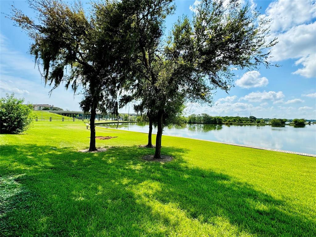 18800 Egret Bay Boulevard #210, Webster, Texas image 15