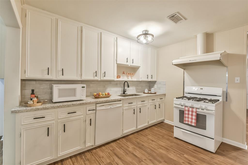 6738 Underhill Street, Houston, Texas image 5