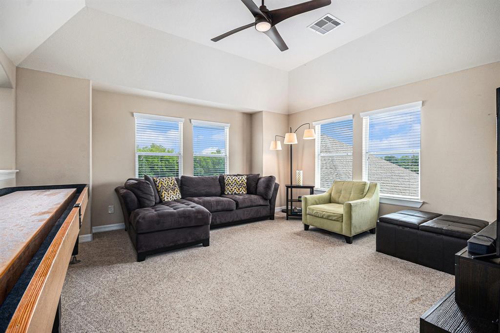 9011 Tumblewood Drive, Beach City, Texas image 33