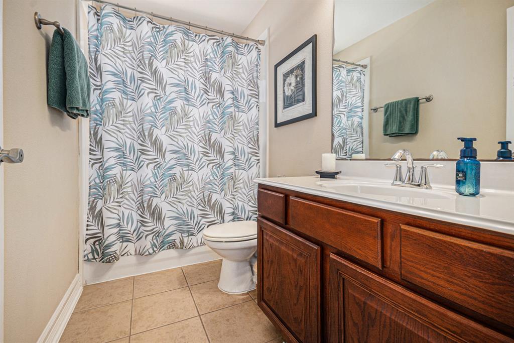 9011 Tumblewood Drive, Beach City, Texas image 35