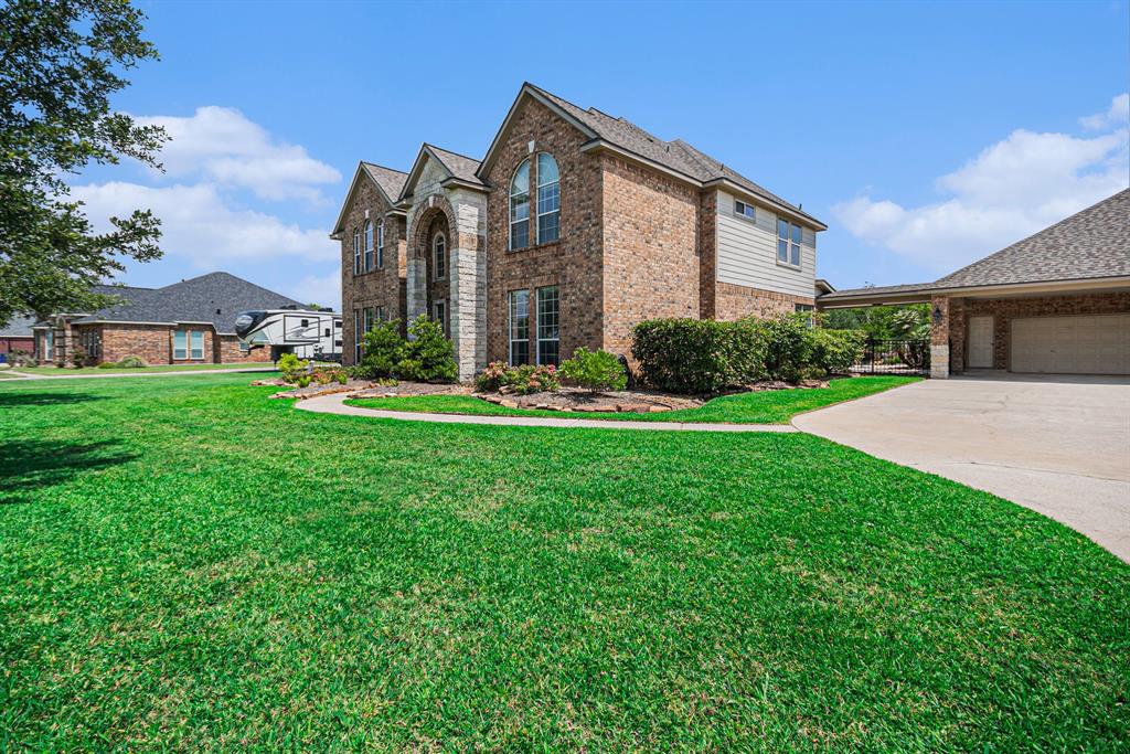 9011 Tumblewood Drive, Beach City, Texas image 11
