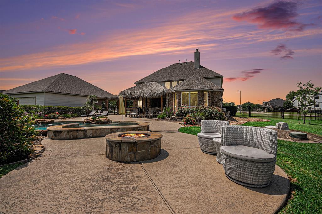9011 Tumblewood Drive, Beach City, Texas image 47