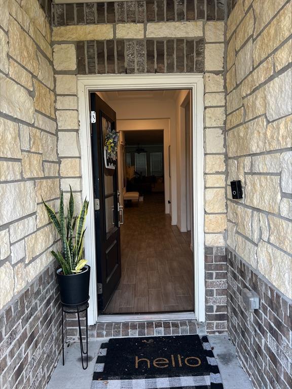 16918 Ledges Court, Humble, Texas image 3