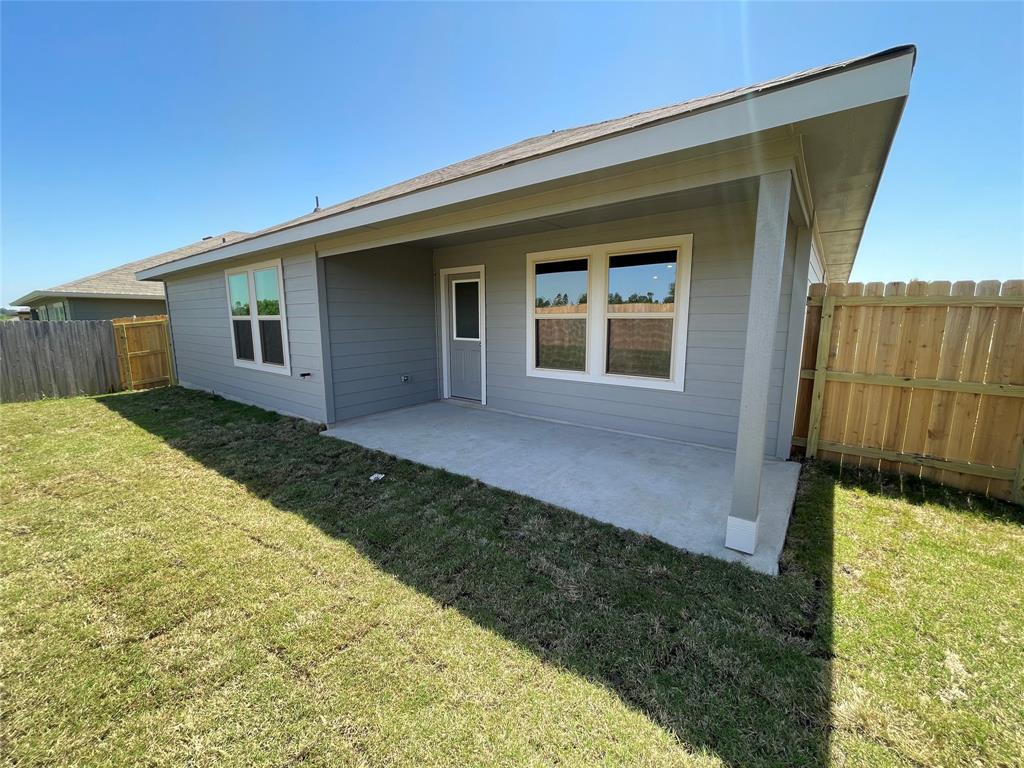105 Rockbridge Drive, Huntsville, Texas image 12