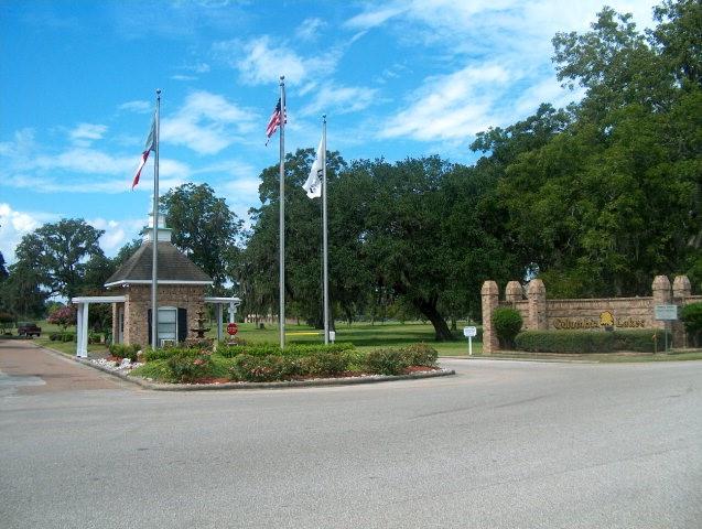 365 South Amherst Drive, West Columbia, Texas image 3