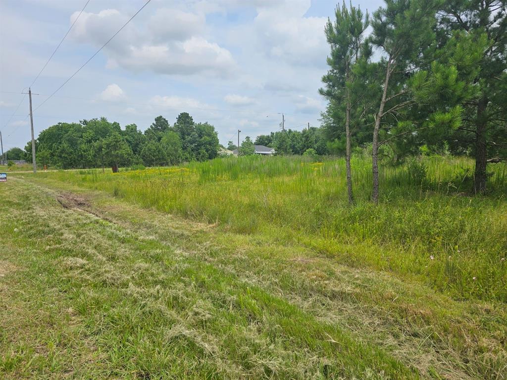 1202 County Road 3542, Cleveland, Texas image 2
