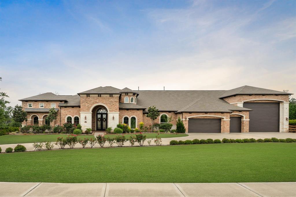 8503 Woods Hollow Trail, Fulshear, Texas image 1