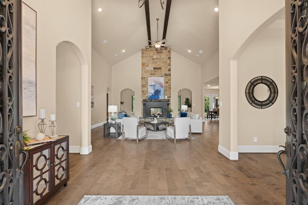 property-search 3 8503 Woods Hollow Trail