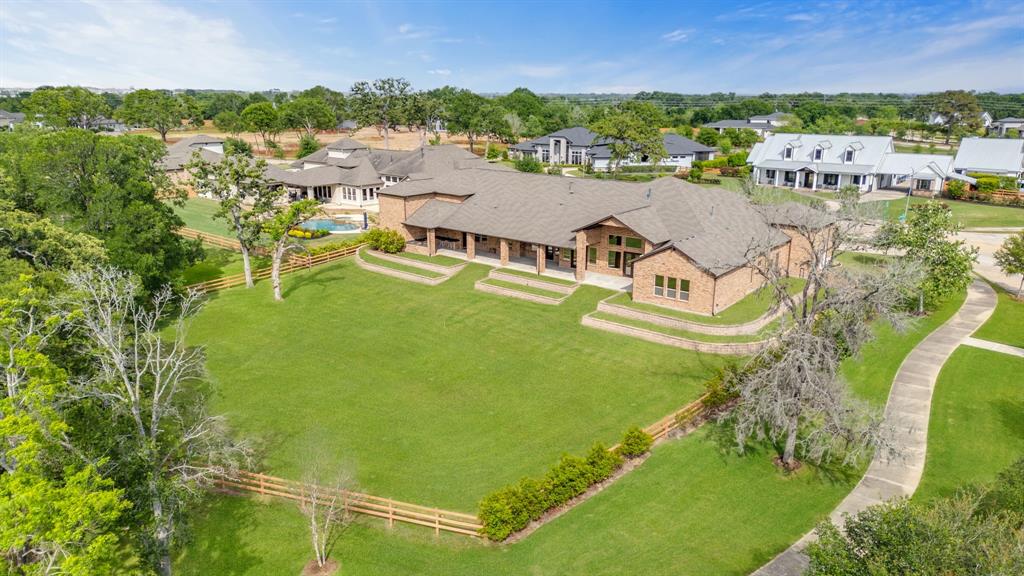 8503 Woods Hollow Trail, Fulshear, Texas image 43
