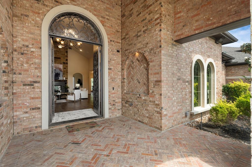 property-search 2 8503 Woods Hollow Trail