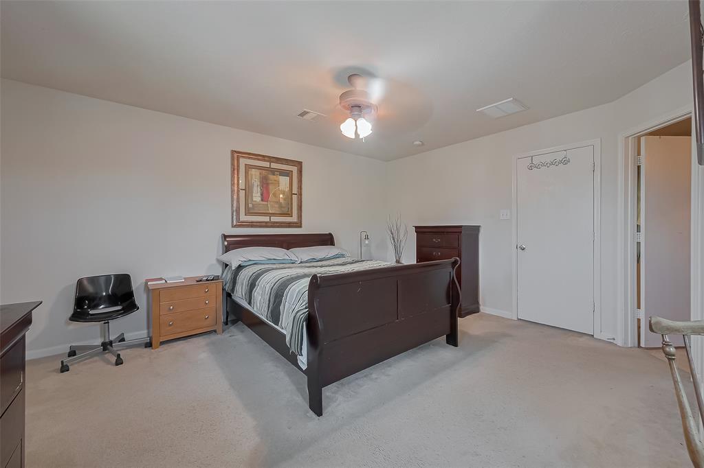 20603 Fair Castle Drive, Cypress, Texas image 33
