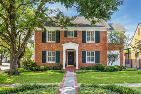 2256 Dryden Road Houston TX 77030