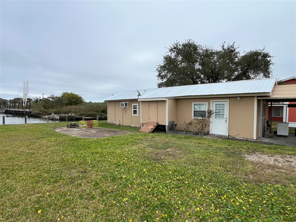 1412 23rd Street, Port Bolivar, Texas image 2