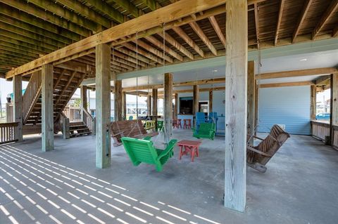 A home in Crystal Beach