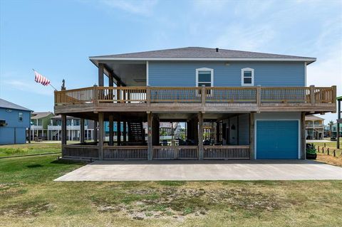 A home in Crystal Beach