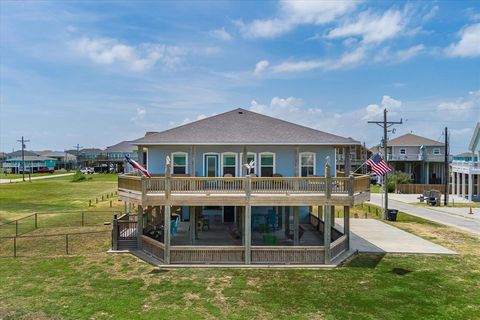 A home in Crystal Beach