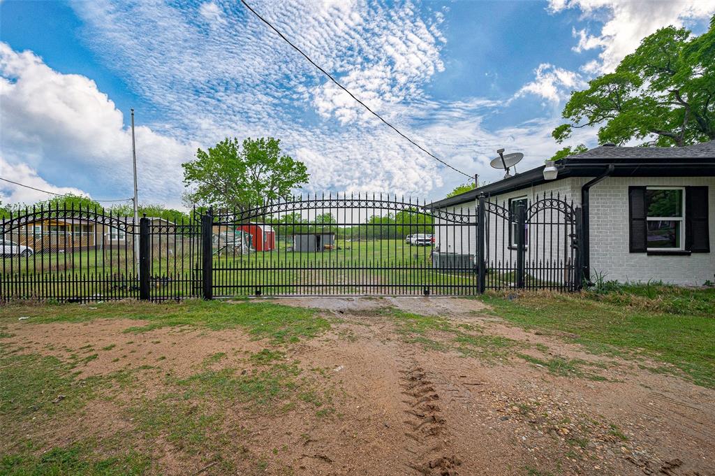 10919 Fm 1696 Road, Bedias, Texas image 41