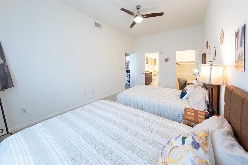 1207 Grand West Boulevard #1B, Katy, Texas image 14