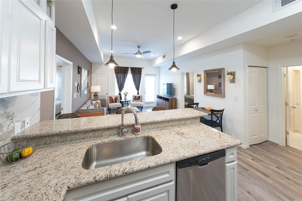 1207 Grand West Boulevard #1B, Katy, Texas image 5