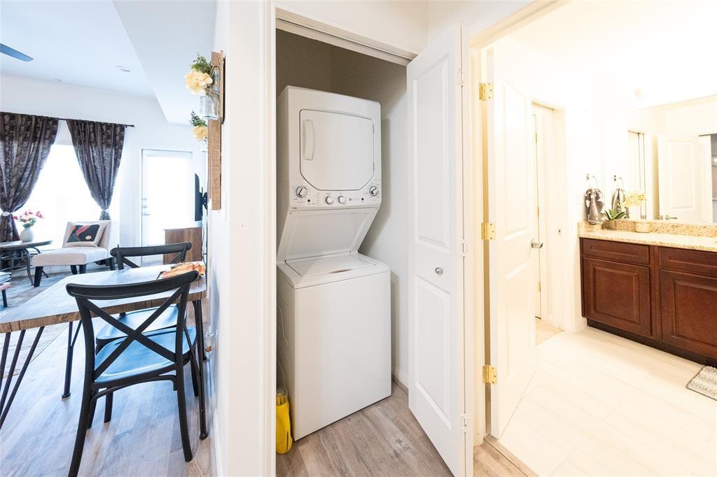 1207 Grand West Boulevard #1B, Katy, Texas image 18