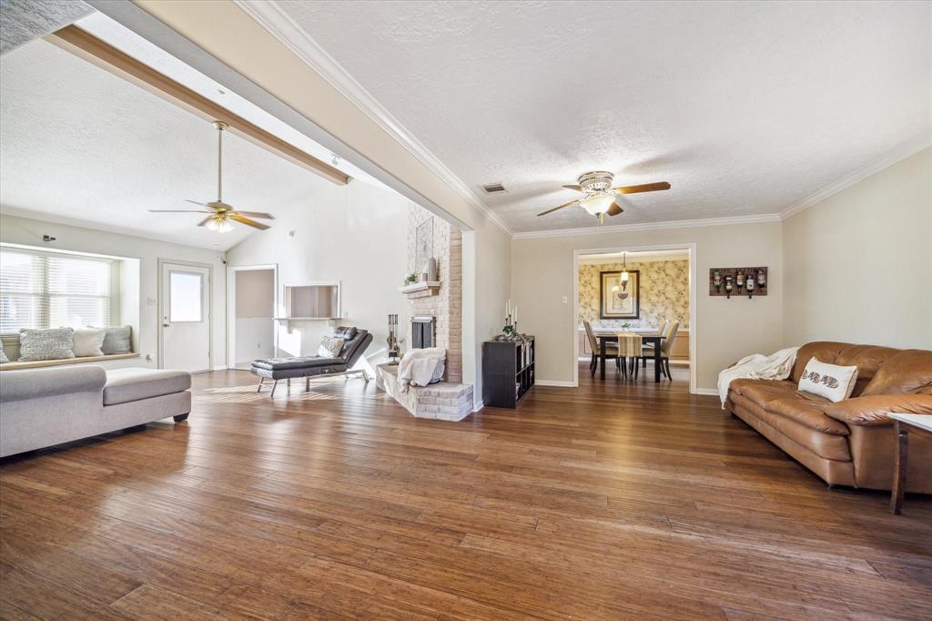 3107 Groveshire Court, Sugar Land, Texas image 7