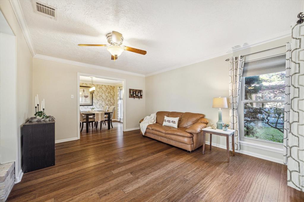 3107 Groveshire Court, Sugar Land, Texas image 8