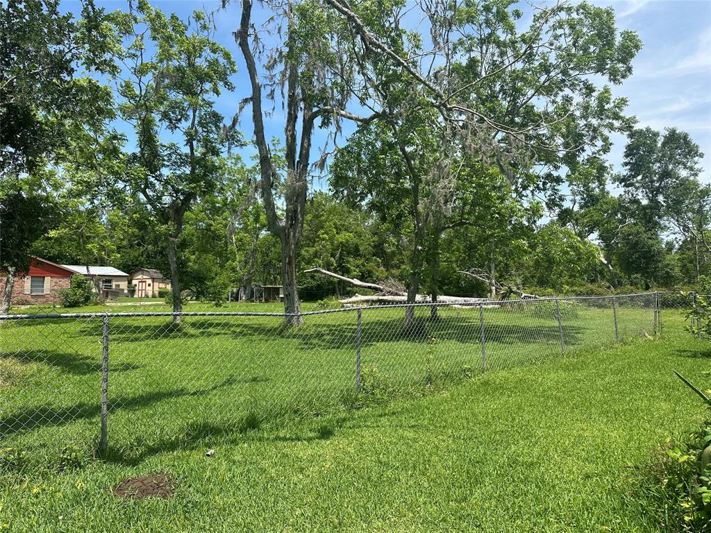 112 Raven Street, Clute, Texas image 18