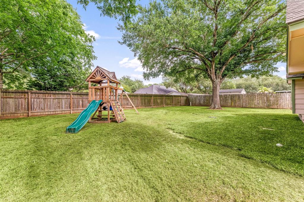 1408 Quail Hollow, Sealy, Texas image 21