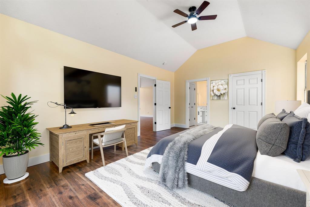 1408 Quail Hollow, Sealy, Texas image 13
