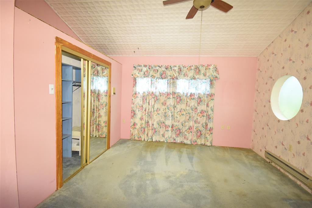 592 Paloma Street, Bay City, Texas image 5