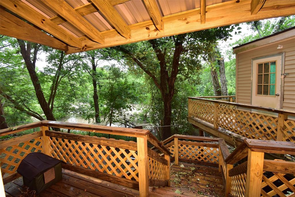 592 Paloma Street, Bay City, Texas image 22