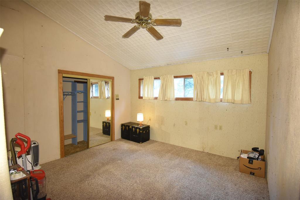 592 Paloma Street, Bay City, Texas image 4
