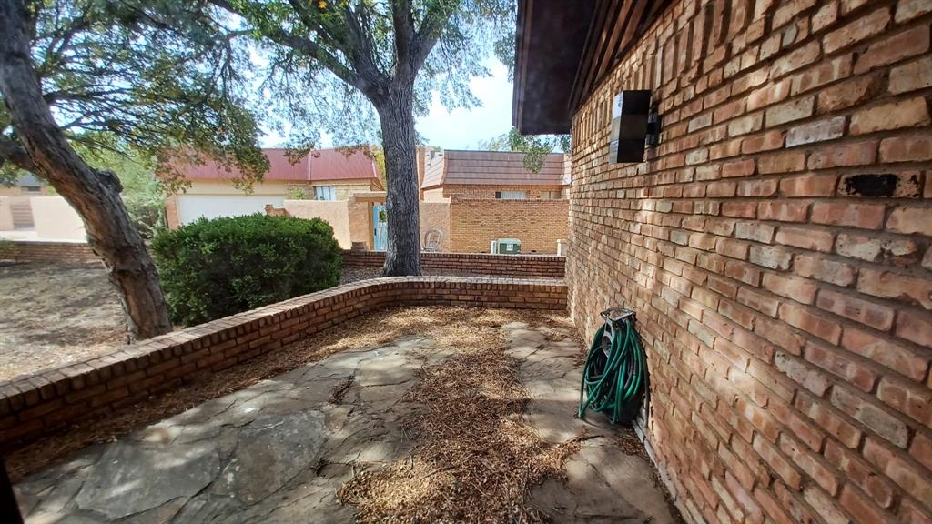 108 Timberlake Court, Borger, Texas image 13