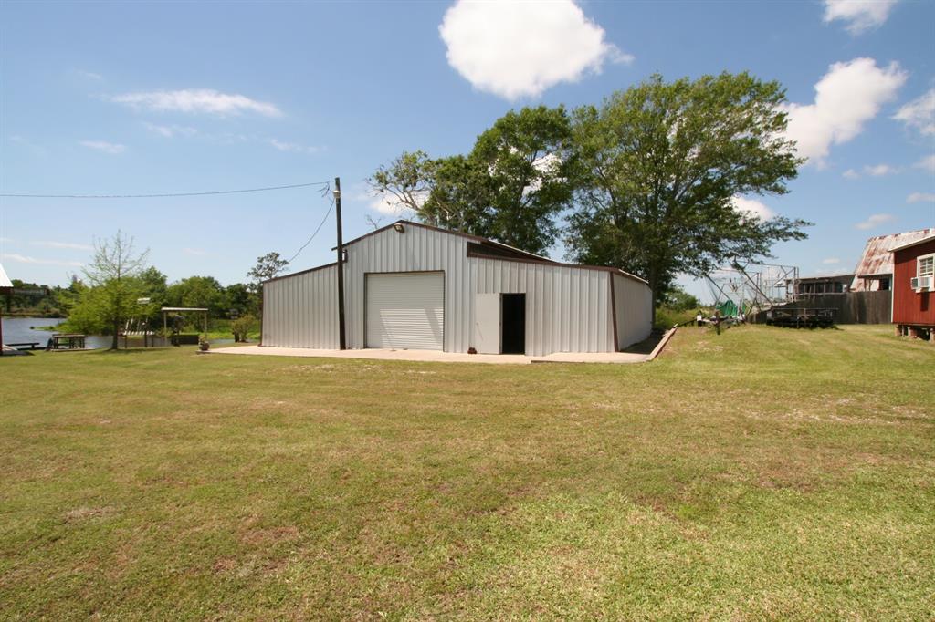 212 Myers Street, Orange, Texas image 4