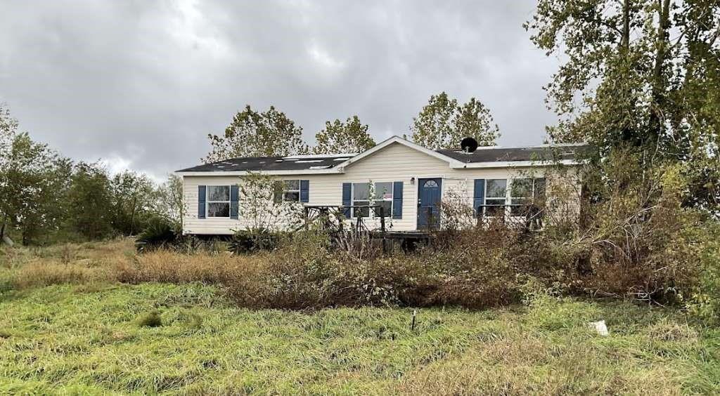 12711 Sandpiper Road, Angleton, Texas image 1