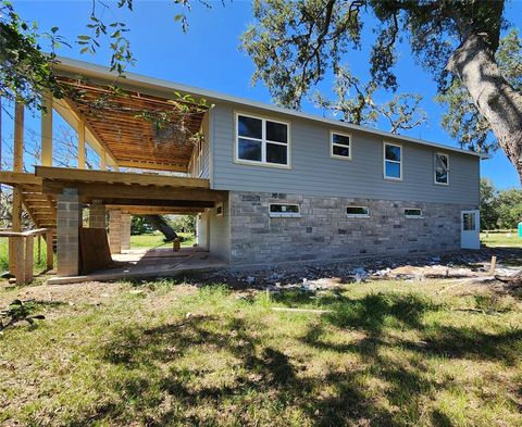 A home in Angleton