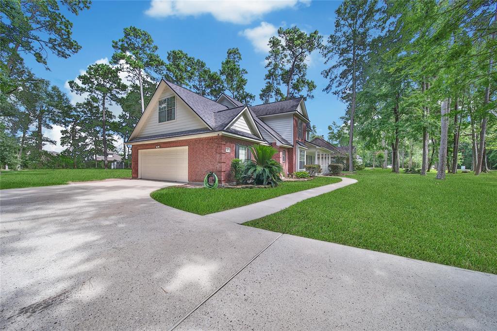 14 Creek Forest Lane