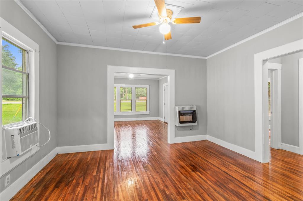 1225 E Gibson Street, Jasper, Texas image 3