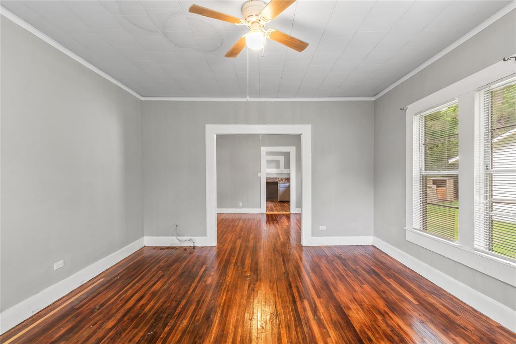 1225 E Gibson Street, Jasper, Texas image 2